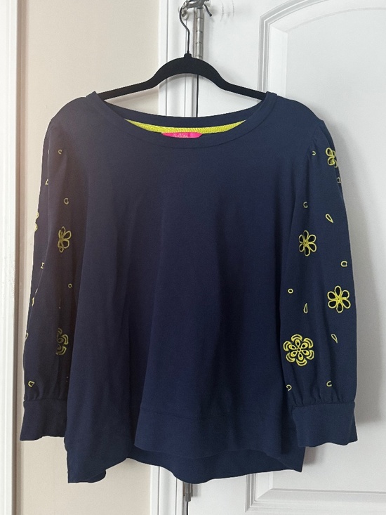 Lilly Pulitzer Tops - Lilly Pulitzer long sleeve top